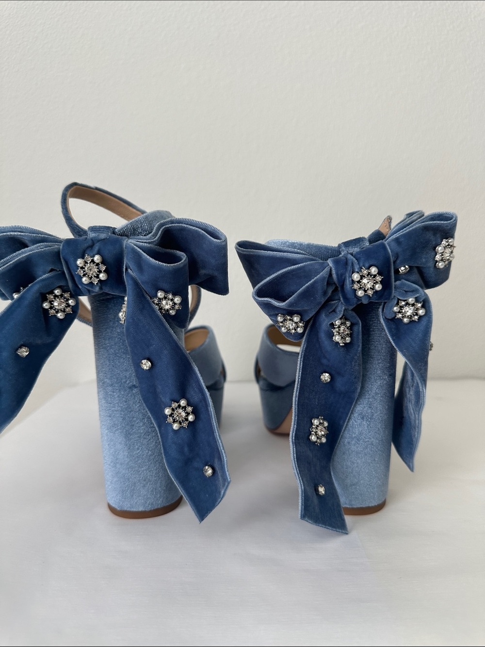 Antonio Melani x Nicola Bathie Lila Velvet Bow Detail Platform Dress Sandals - Picture 4 of 5
